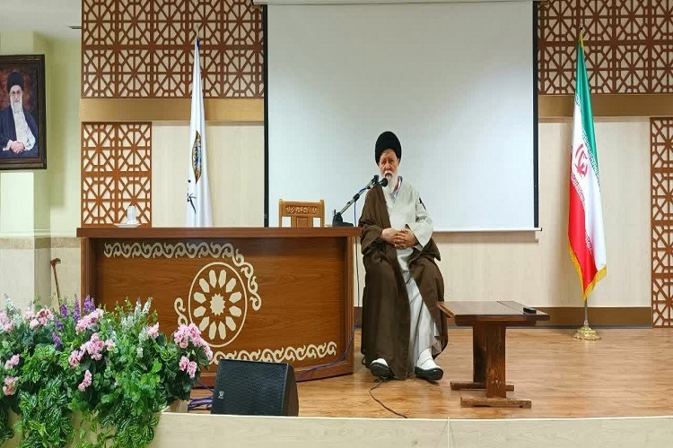  آیت‌الله سید احمد علم‌الهدی، نماینده ولی‌فقیه در خراسان رضوی