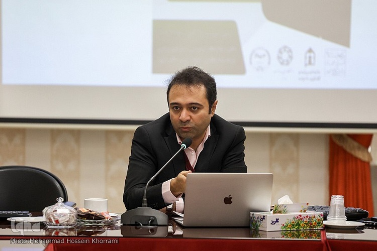 مجید فولادیان، عضو هیئت علمی دانشکده علوم اجتماعی دانشگاه فردوسی