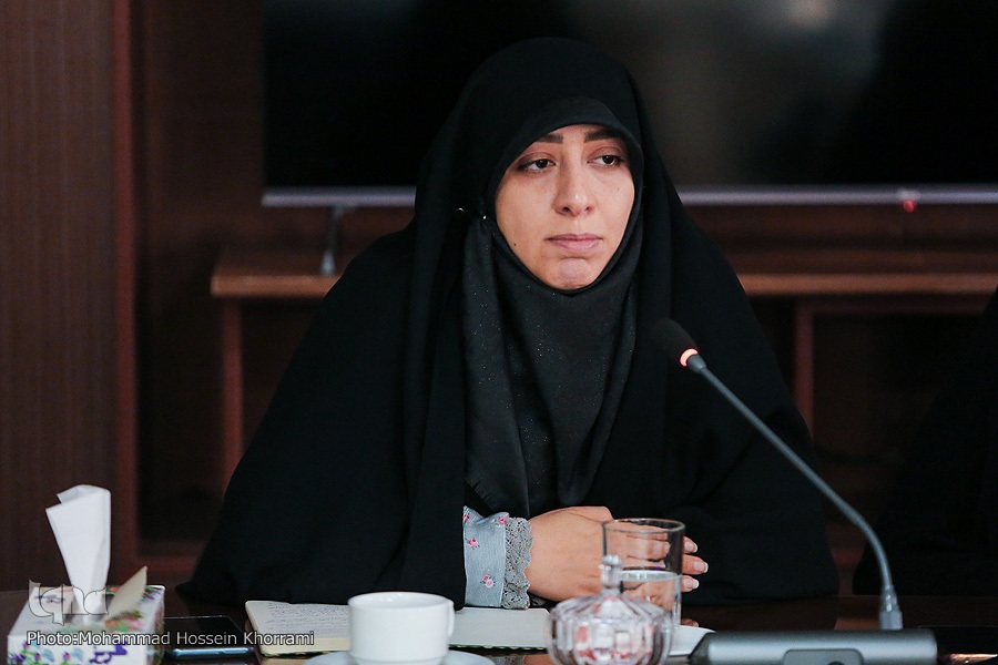 زینب یاراحمدی، دانشجوی دکترای دانشگاه ادیان و مذاهب زینب یاراحمدی، دانشجوی دکترای دانشگاه ادیان و مذاهب