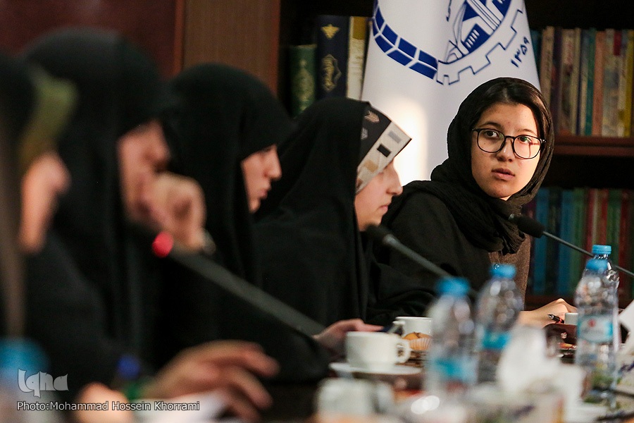 دیدگاه دانشآموزان مذهبی به شخصیت حضرت فاطمه(س) دیدگاه دانشآموزان مذهبی به شخصیت حضرت فاطمه(س)