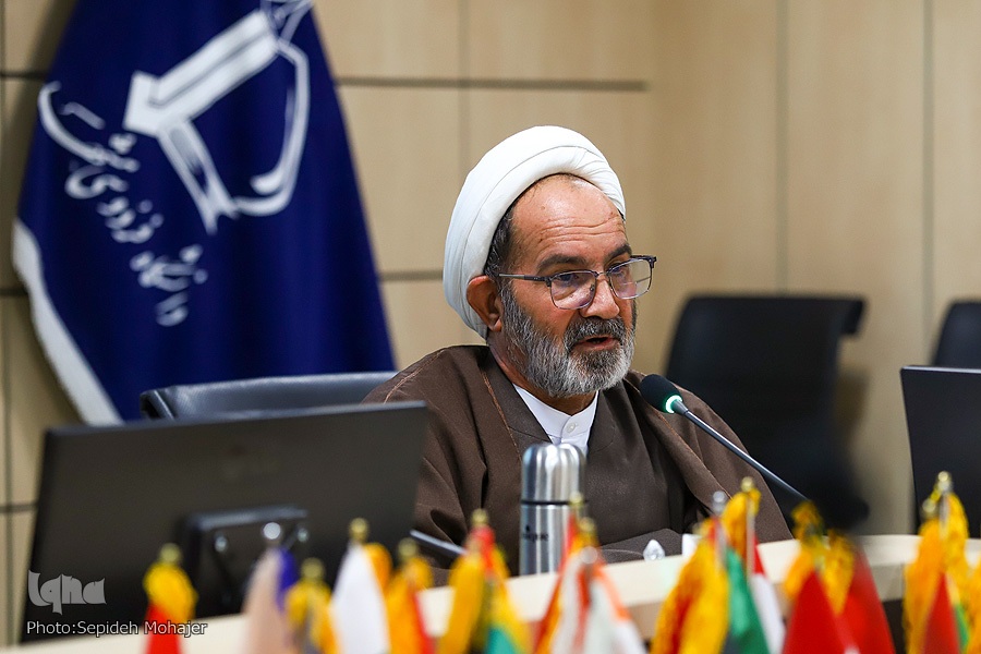 حجتالاسلام محمدحسن حائری، استاد گروه فقه و مبانی حقوق اسلامی دانشکده الهیات دانشگاه فردوسی مشهد حجتالاسلام محمدحسن حائری، استاد گروه فقه و مبانی حقوق اسلامی دانشکده الهیات دانشگاه فردوسی مشهد