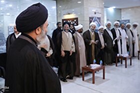 دیدار نمایندگان مراجع عظام تقلید با سرپرست حجاج ایرانی