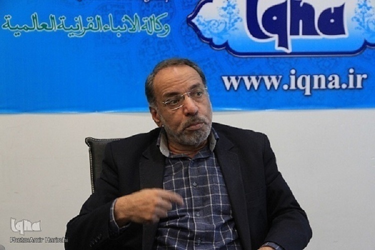 جواد آرین‌منش، کارشناس مسائل سیاسی