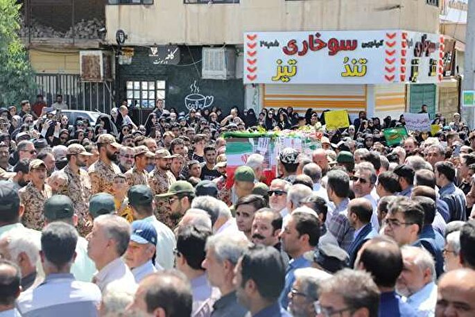 مراسم تشییع پیکر شهید «رسول رضایی» در ساوه برگزار شد