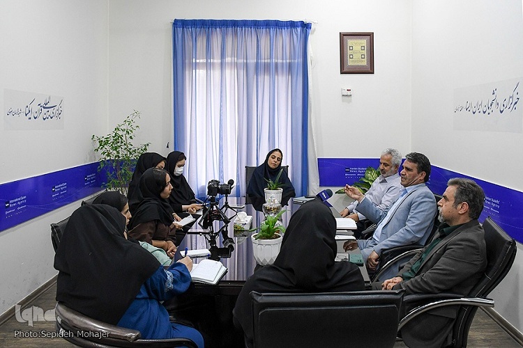 مهدی برجی، مدیرکل بهزیستی خراسان رضوی در تحریریه ایکنا