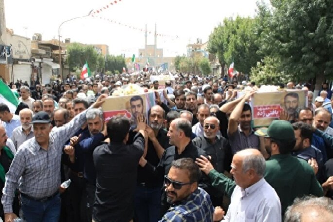 قدردانی مسئولان یزد از حضور حماسی مردم در آیین تشییع شهدای تجاوز رژیم صهیونیستی