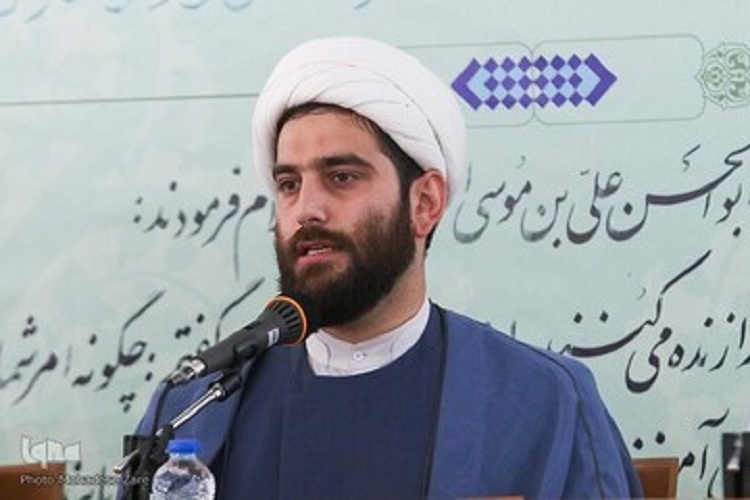 حجت‌الاسلام والمسلمین احسان کفشدارطوسی، مدیر رسانه و ارتباطات حوزه علمیه خراسان