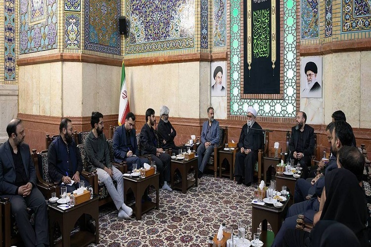 آیت‌الله احمد مروی، تولیت آستان قدس رضوی در دیدار جمعی از مدیران رسانه‌ای استان خراسان رضوی
