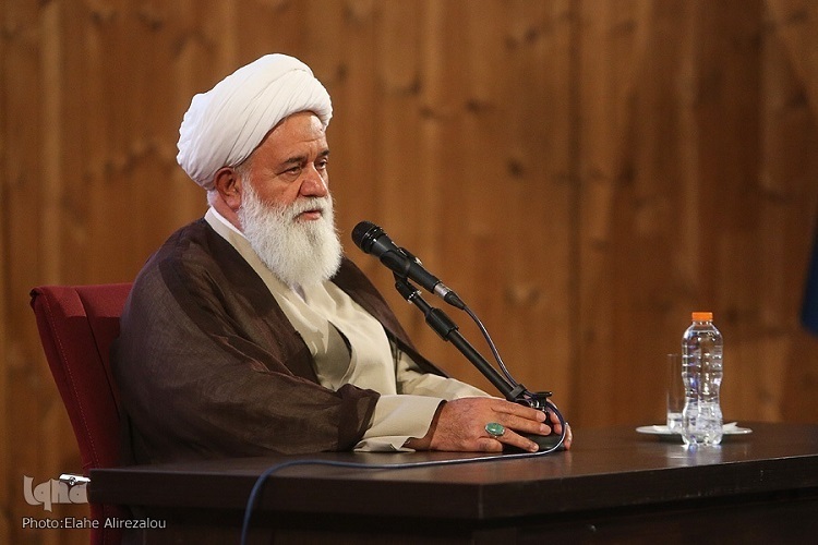 پیام تسلیت آیت‌الله رشاد به مناسبت درگذشت حجت‌الاسلام مقدس خیابانی