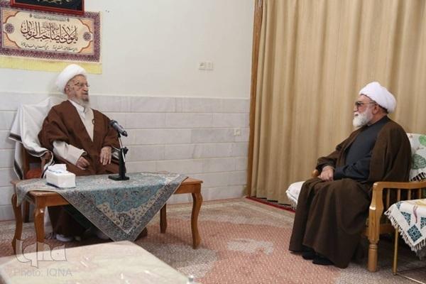 دیدار تولیت آستان قدس رضوی با آیت‌الله مکارم شیرازی