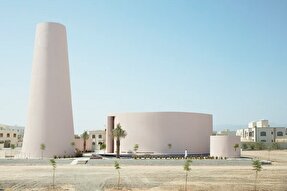 فیلم | معماری هندسی مسجد «باب السلام»؛ یادآور فروتنی در نماز