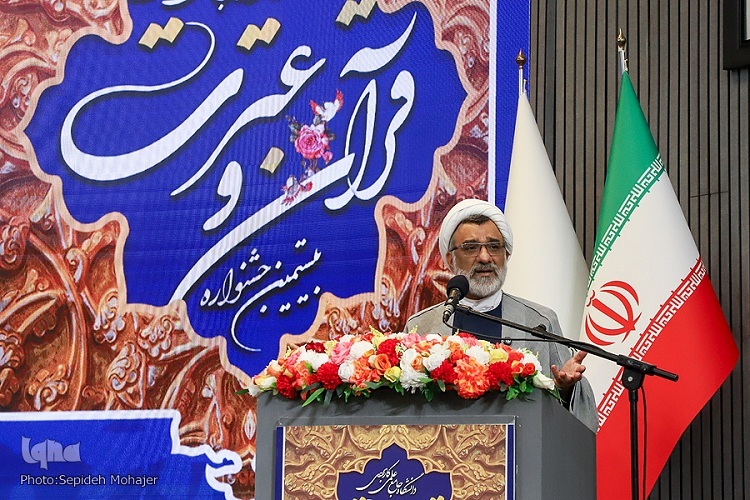 حجت‌الاسلام والمسلمین عبدالحسین خسروپناه، دبیر شورای عالی انقلاب فرهنگی
