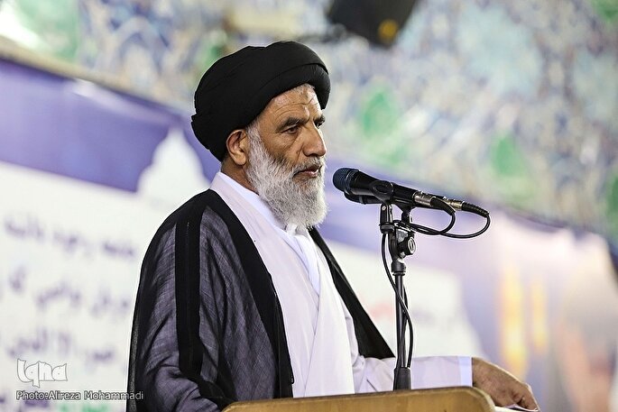 نیروهای مسلح ما باید آماده و هوشیار باشند