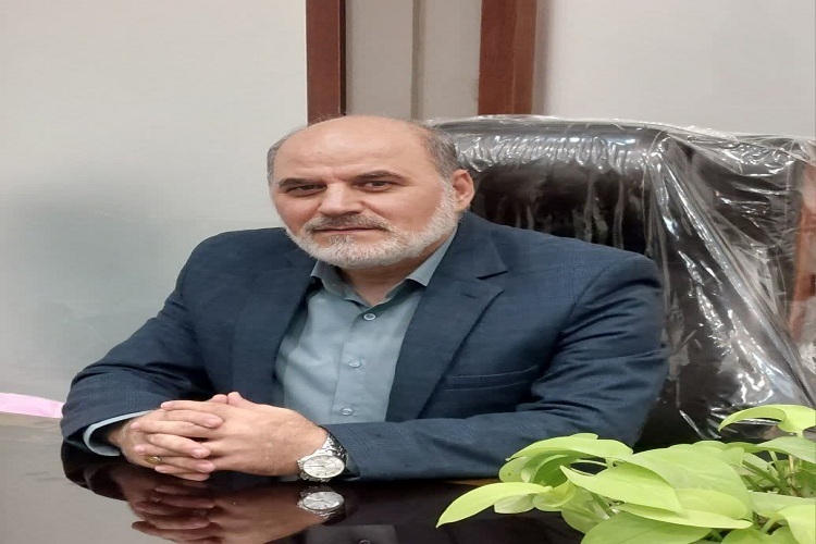 حسن هادی‌زاده، مؤلف کتاب «آموزش صفر تا صد قرآن کریم به روش نوین و ساده»