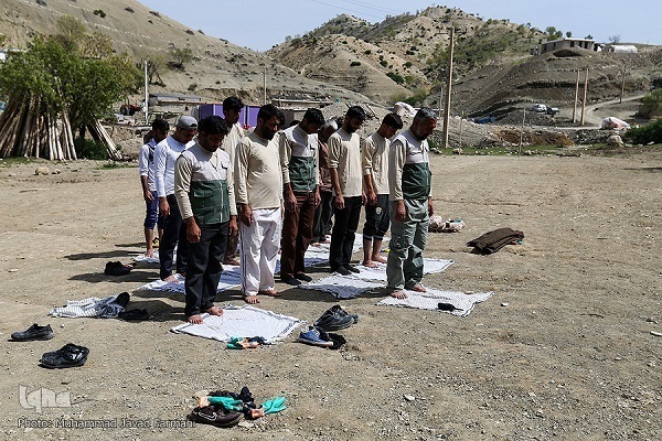 وقتی نوجوانان معلمان همدلی می‌شوند