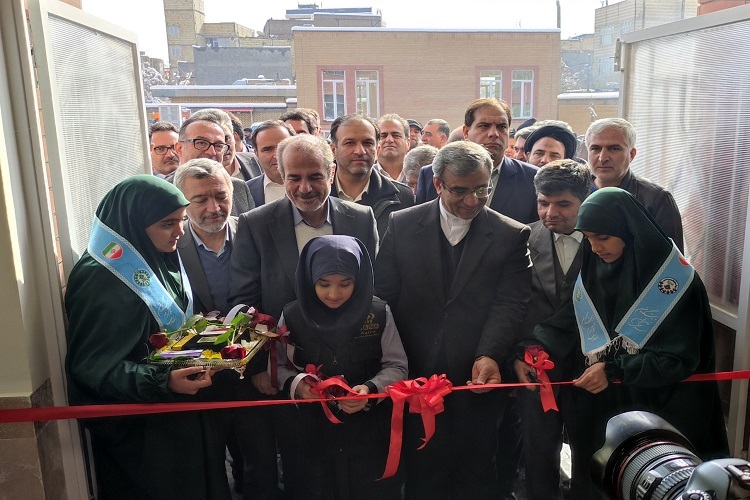 هنرستان دخترانه ۱۲ کلاسه والفجر هنرستان دخترانه ۱۲ کلاسه والفجر