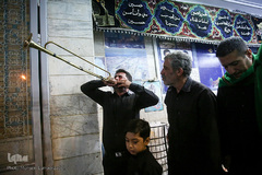 آیین مشعل گردانی نجفی‌های مقیم مشهد در شب تاسوعا‎
