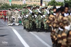 مراسم رژه نیروهای مسلح