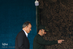 مراسم رژه نیروهای مسلح