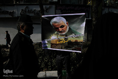 راهپیمایی مردم مشهد در پی شهادت سردار 