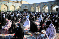 نماز عید فطر در حرم مطهر رضوی
