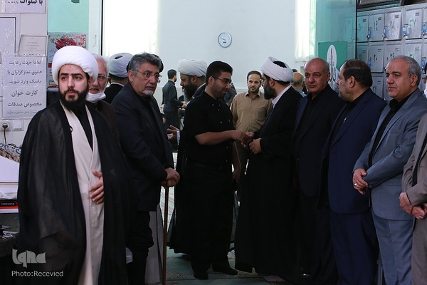 مراسم ترحیم احمد مهدوی دامغانی