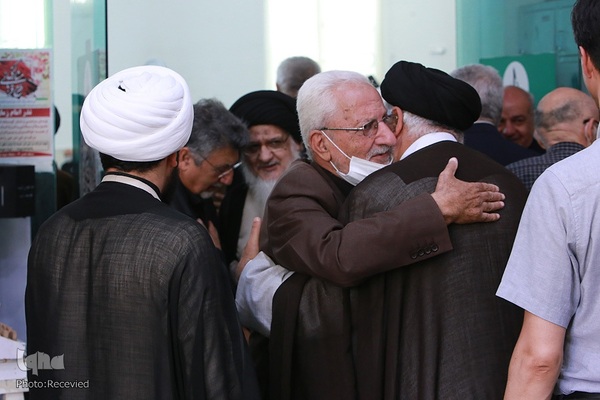 مراسم ترحیم احمد مهدوی دامغانی