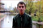 Lecture du Coran par le récitant russe au milieu de la nature