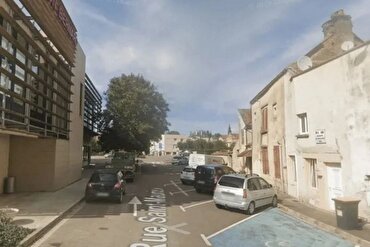 'Ato Covarde': Tentativa de Incêndio Criminoso Visa Sala de Oração Muçulmana no Leste da França